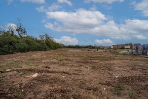 Photo 23- click for photo gallery